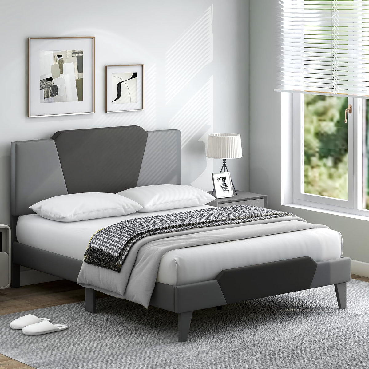 Goflame Queen/Full/Twin Size Velvet Upholstered Bed Frame with Headboard